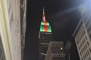 The Empire State Building in Christmas Colours